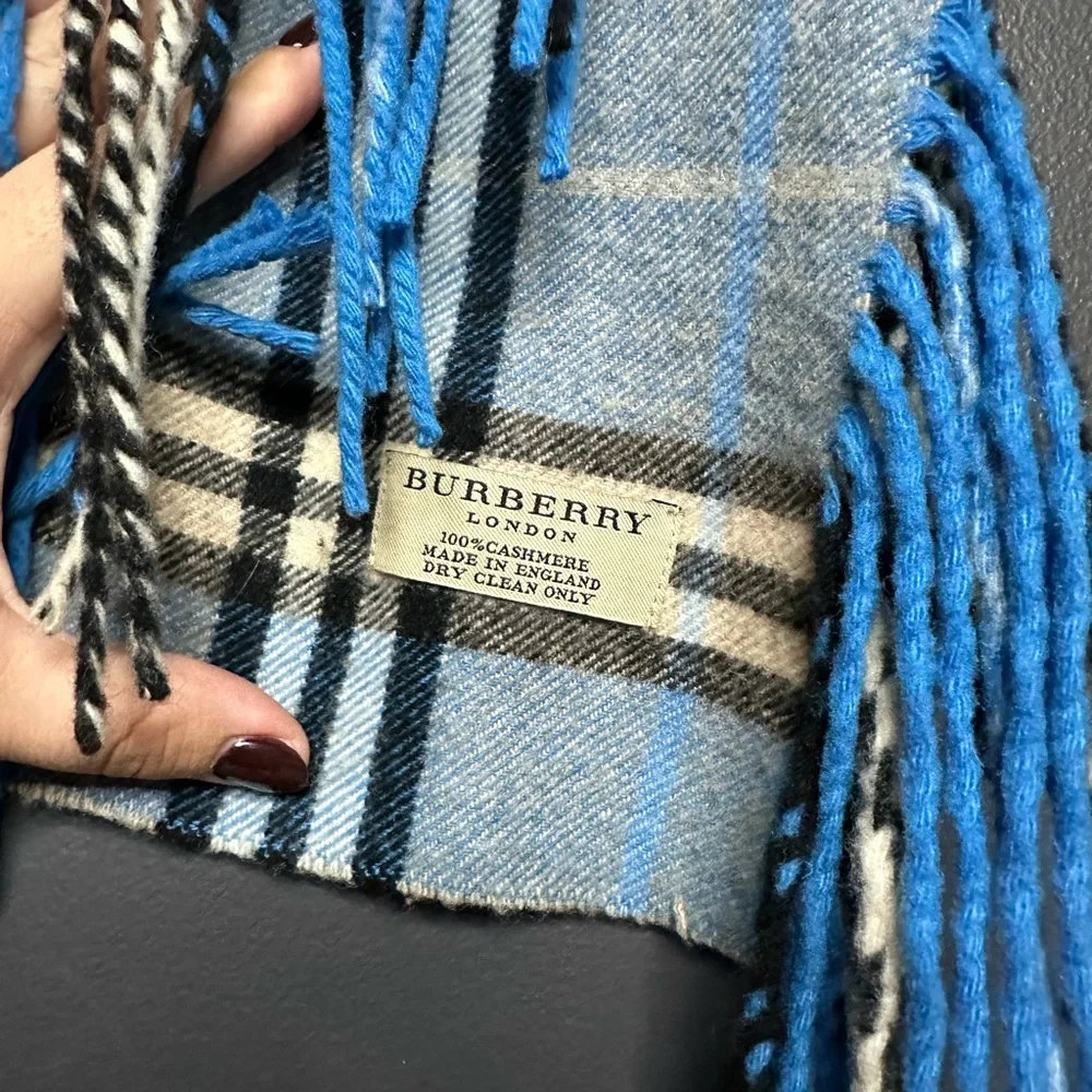 Burberry Blue and Black Plaid Scarf authentic - Picture 2 of 2